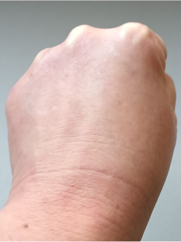 ピリモ「バブルジェルクレンジング」すっきり洗い上がりしっかりメイクもオフできるアフター画像