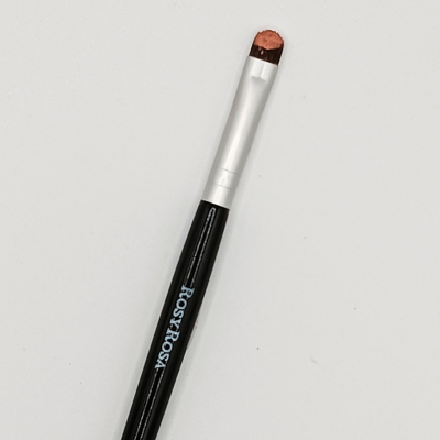 ヴィセ「カラーデュオ トリック コンシーラー 01」レッドの片側1回分の使用量目安